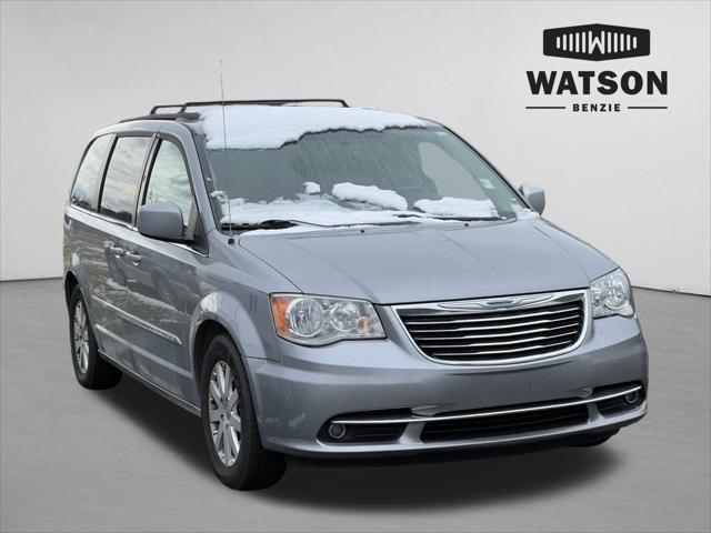 2014 Chrysler Town and Country Touring 2014 Chrysler Town and Country Touring