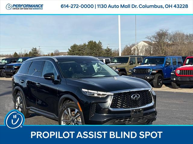 2023 INFINITI QX60 LUXE AWD