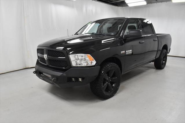 2018 RAM 1500 Express Crew Cab 4x4 57 Box 2018 RAM 1500 Express Crew Cab 4x4 57 Box
