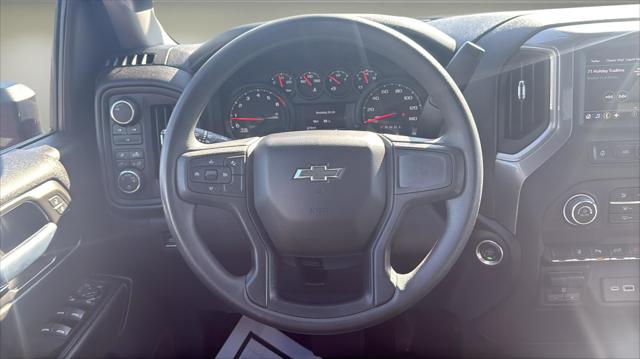 2025 Chevrolet Silverado 2500HD 4WD Crew Cab Standard Bed Custom