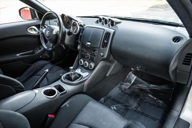 2009 Nissan 370Z Base