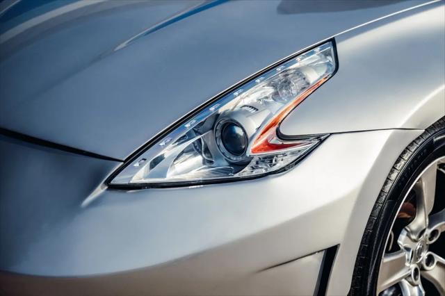 2009 Nissan 370Z Base