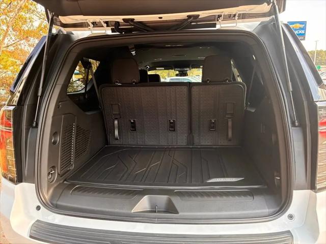 2026 Chevrolet Suburban LS, RWD