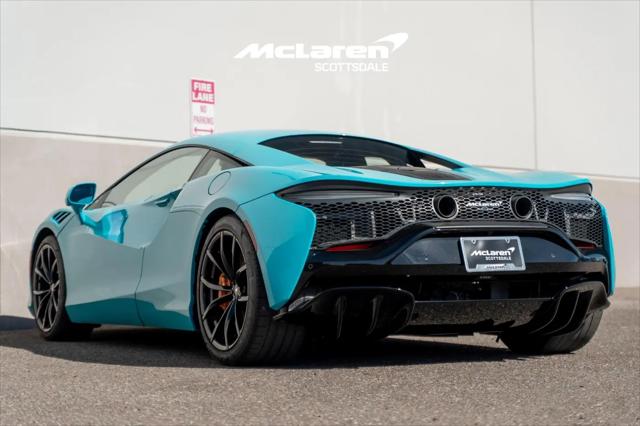 2024 McLaren Artura Standard