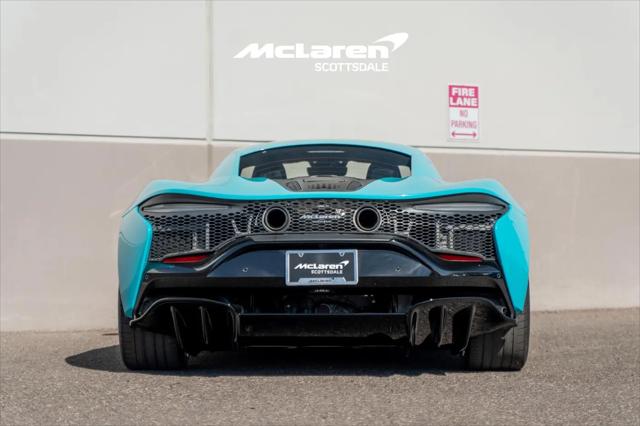 2024 McLaren Artura Standard