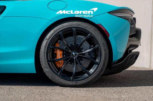 2024 McLaren Artura Standard