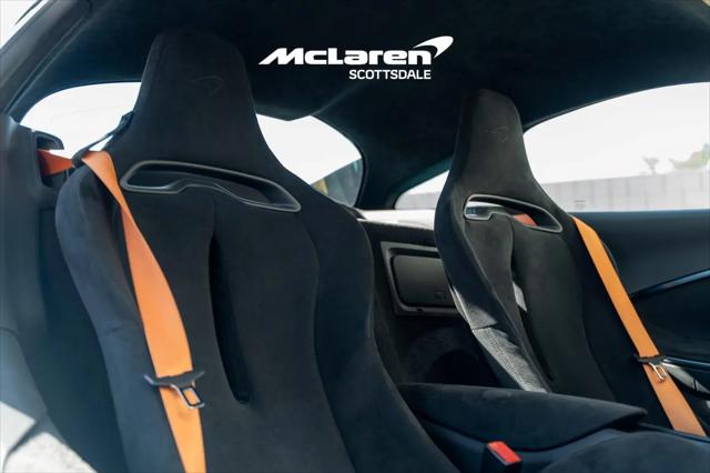2024 McLaren Artura Standard