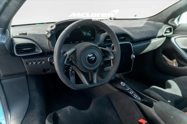 2024 McLaren Artura Standard