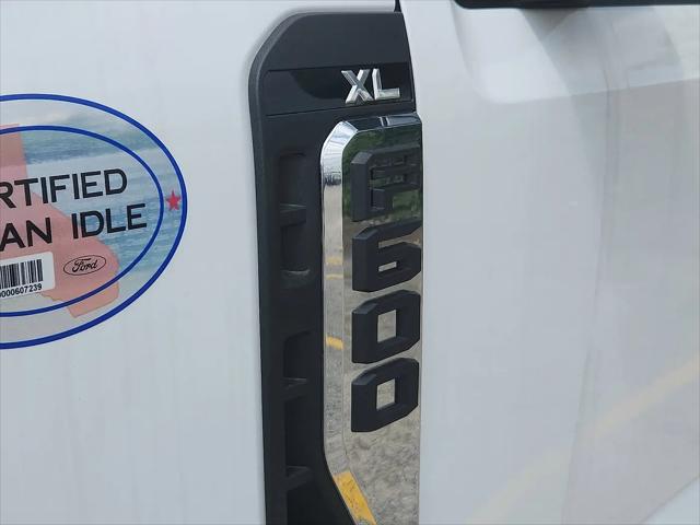 2026 Ford 600 XL