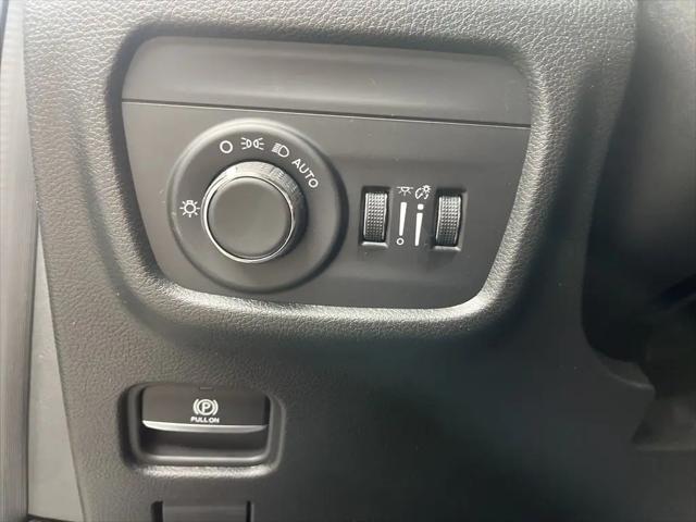 2025 Jeep Grand Cherokee Altitude X 4x2