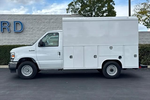 2026 Ford E-350 Cutaway E-Series Cutaway