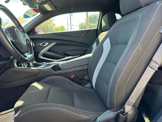 2023 Chevrolet Camaro RWD Coupe 1LT