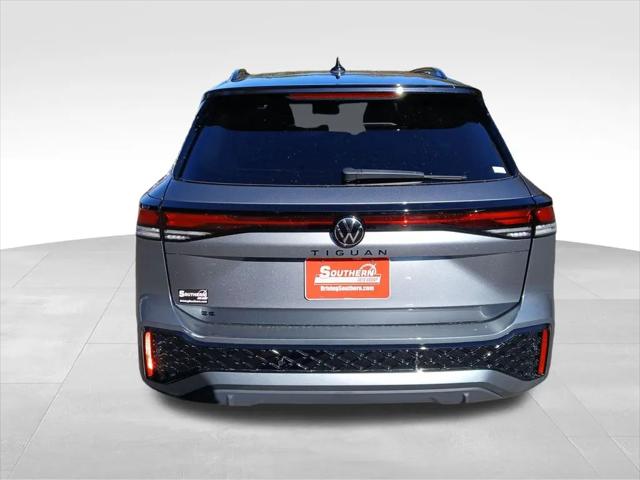 2026 Volkswagen Tiguan SE R-Line Black