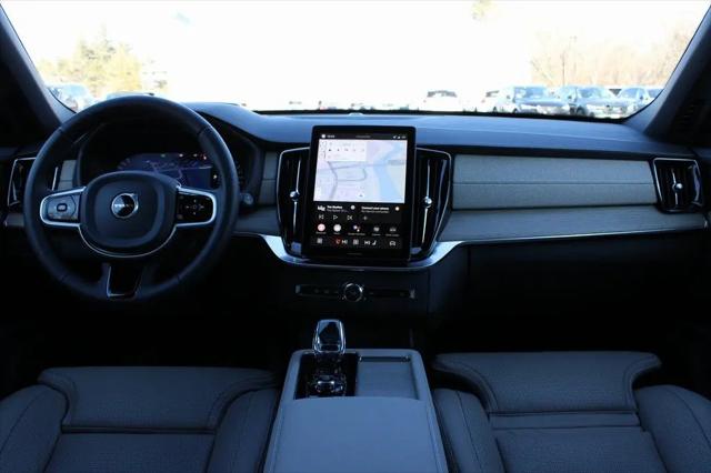 2026 Volvo XC90 Plug-In Hybrid Ultra Dark Theme, T8 AWD, Electric/Gasoline, 6 Seats