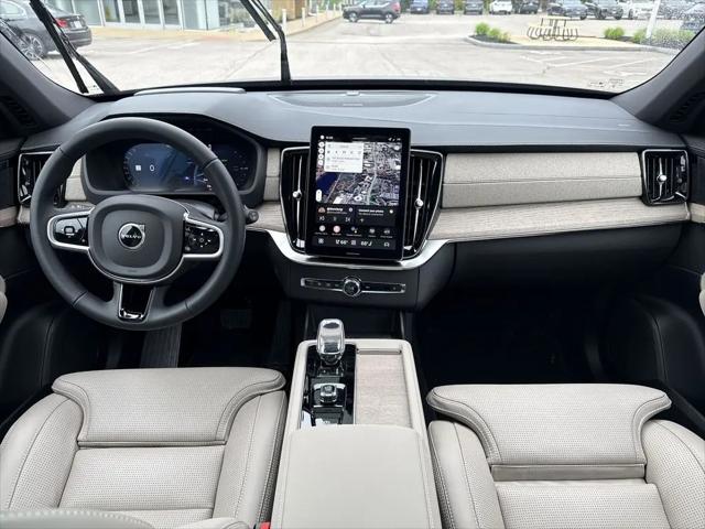 2026 Volvo XC90 Plug-In Hybrid Ultra Dark Theme, T8 AWD, Electric/Gasoline, 6 Seats
