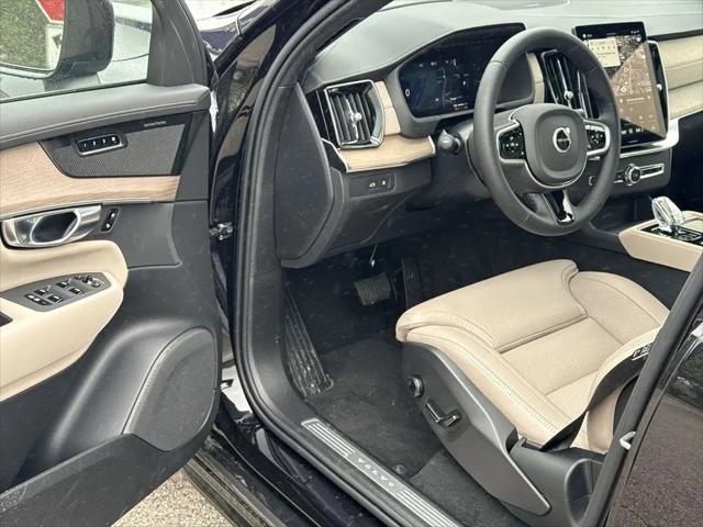 2026 Volvo XC90 Plug-In Hybrid Ultra Dark Theme, T8 AWD, Electric/Gasoline, 6 Seats