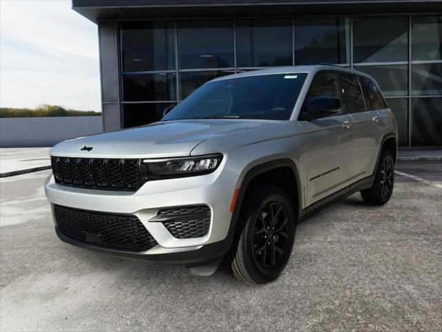 2025 Jeep Grand Cherokee Altitude X 4x2