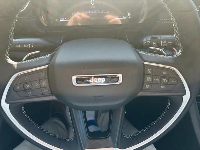 2025 Jeep Grand Cherokee Altitude X 4x2