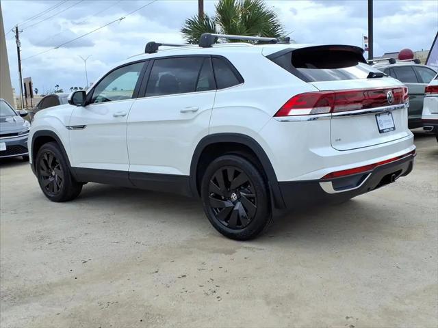 2026 Volkswagen Atlas Cross Sport SE with Technology