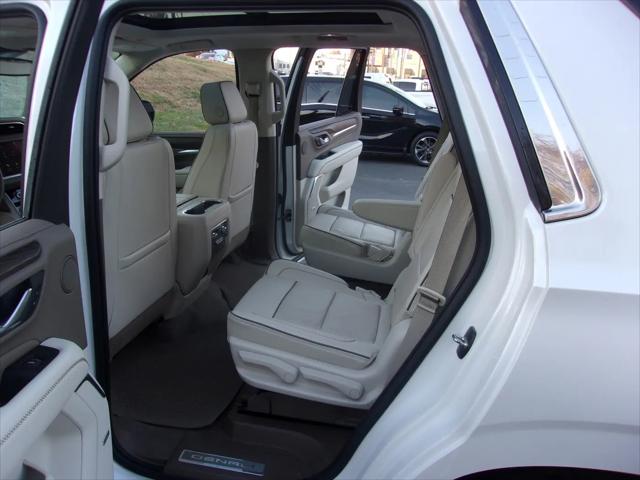 2023 GMC Yukon 4WD Denali
