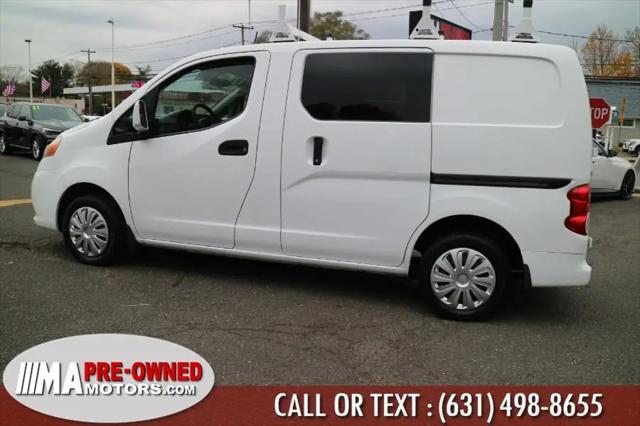 2017 Nissan NV200 SV