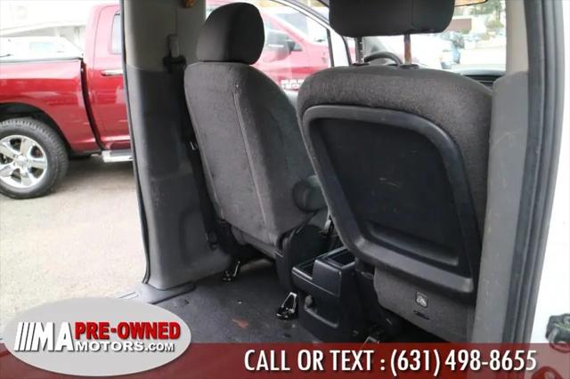 2017 Nissan NV200 SV