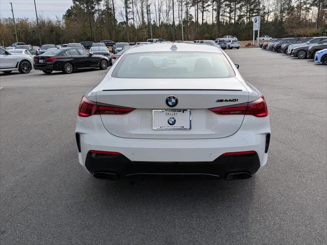 2026 BMW M4 M440i