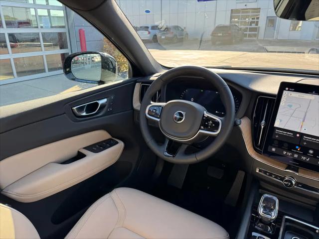 2026 Volvo XC60 B5 Plus