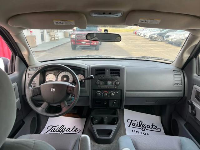 2005 Dodge Dakota ST