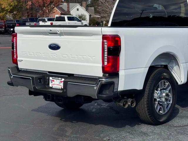 2026 Ford F-350 LARIAT