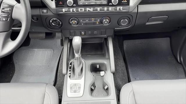 2026 Nissan Frontier Crew Cab SV 4x4