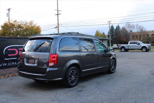 2017 Dodge Grand Caravan GT