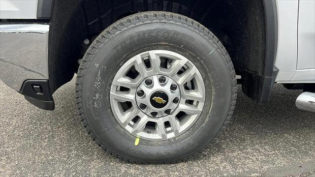 2026 Chevrolet Silverado 2500HD Crew Cab, Standard Bed, LT, 4WD