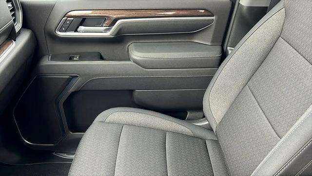 2026 Chevrolet Silverado 2500HD Crew Cab, Standard Bed, LT, 4WD