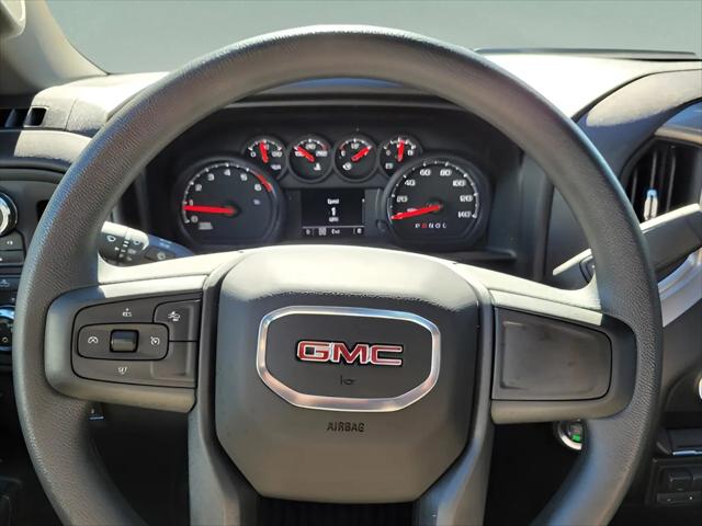 2026 GMC Sierra 2500HD Crew Cab, Standard Bed, Pro, 4WD