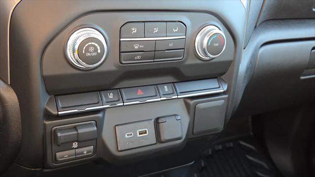 2026 GMC Sierra 2500HD Crew Cab, Standard Bed, Pro, 4WD
