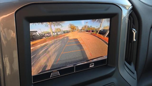 2026 GMC Sierra 2500HD Crew Cab, Standard Bed, Pro, 4WD