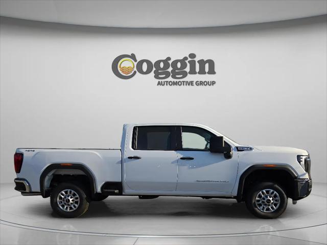 2026 GMC Sierra 2500HD Crew Cab, Standard Bed, Pro, 4WD