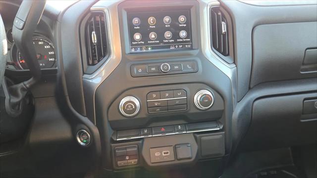 2026 GMC Sierra 2500HD Crew Cab, Standard Bed, Pro, 4WD