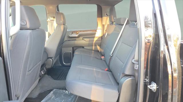 2026 GMC Sierra 2500HD Crew Cab, Standard Bed, SLE, 4WD