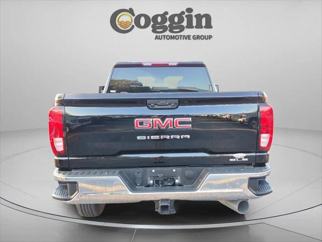 2026 GMC Sierra 2500HD Crew Cab, Standard Bed, SLE, 4WD