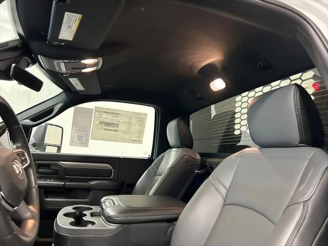 2026 Ram 3500 Tradesman/Big Horn