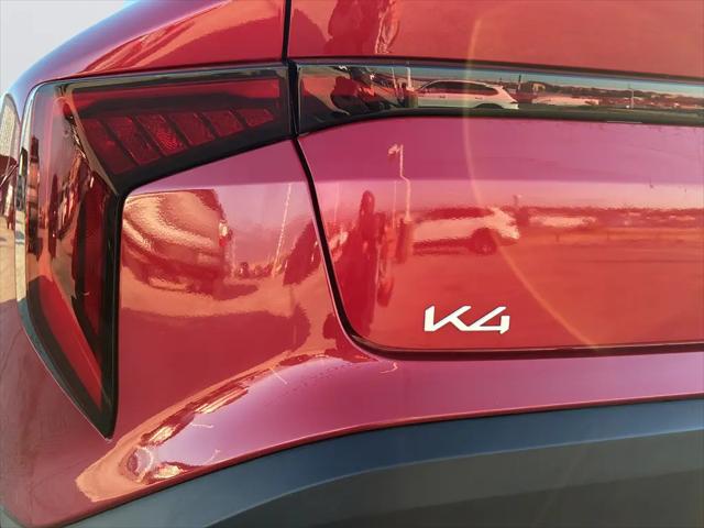 2025 Kia K4 LXS