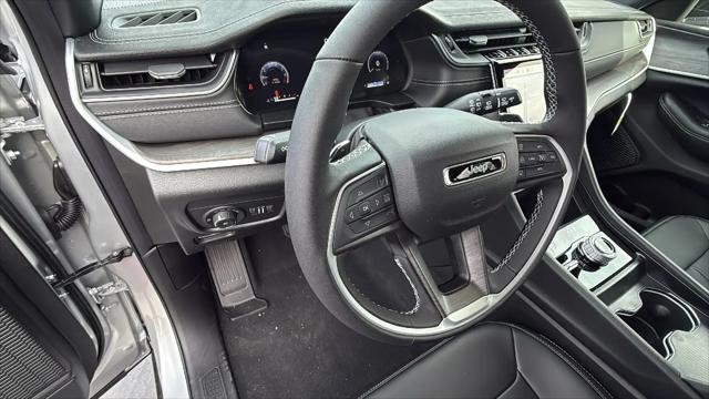 2025 Jeep Grand Cherokee L Limited 4x4