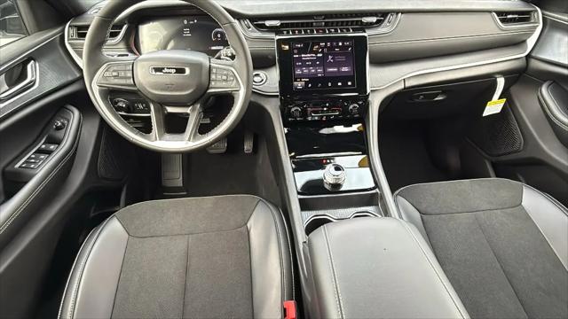 2025 Jeep Grand Cherokee L Altitude X 4x4