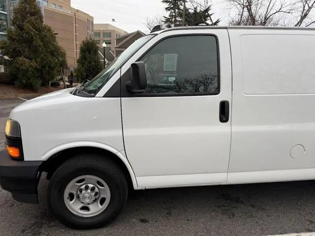 2021 Chevrolet Express Cargo Van RWD 2500 Regular Wheelbase WT
