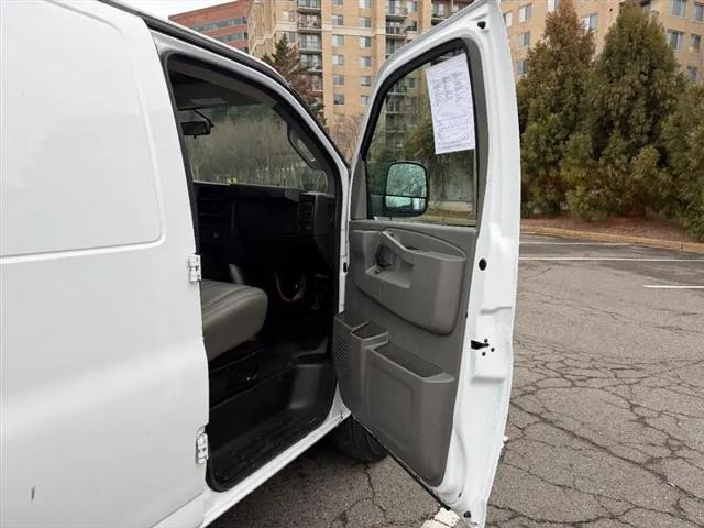 2021 Chevrolet Express Cargo Van RWD 2500 Regular Wheelbase WT