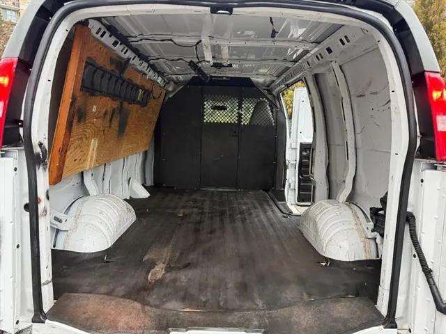 2021 Chevrolet Express Cargo Van RWD 2500 Regular Wheelbase WT