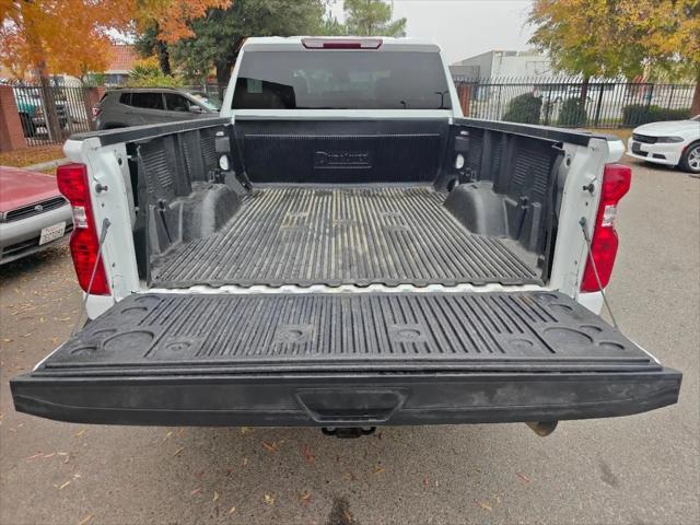 2024 Chevrolet Silverado 2500HD 4WD Crew Cab Standard Bed LT