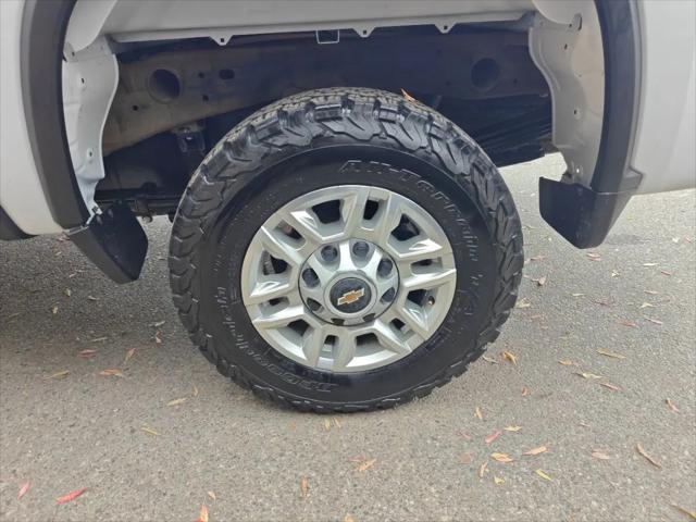 2024 Chevrolet Silverado 2500HD 4WD Crew Cab Standard Bed LT